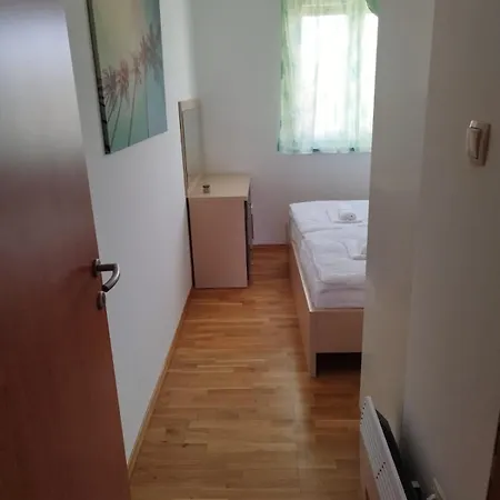 Noreli Apartman Jadranovo